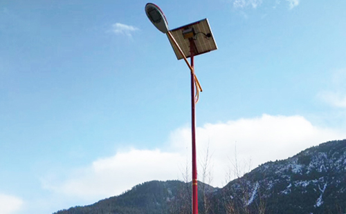 如何选择高质量的城北太阳能路灯材料：全方位指南