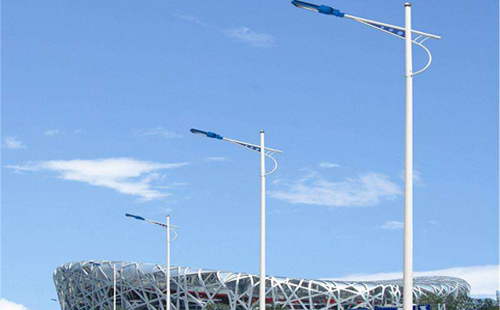 城北LED路灯怎么选？众城照明解析高效节能新趋势